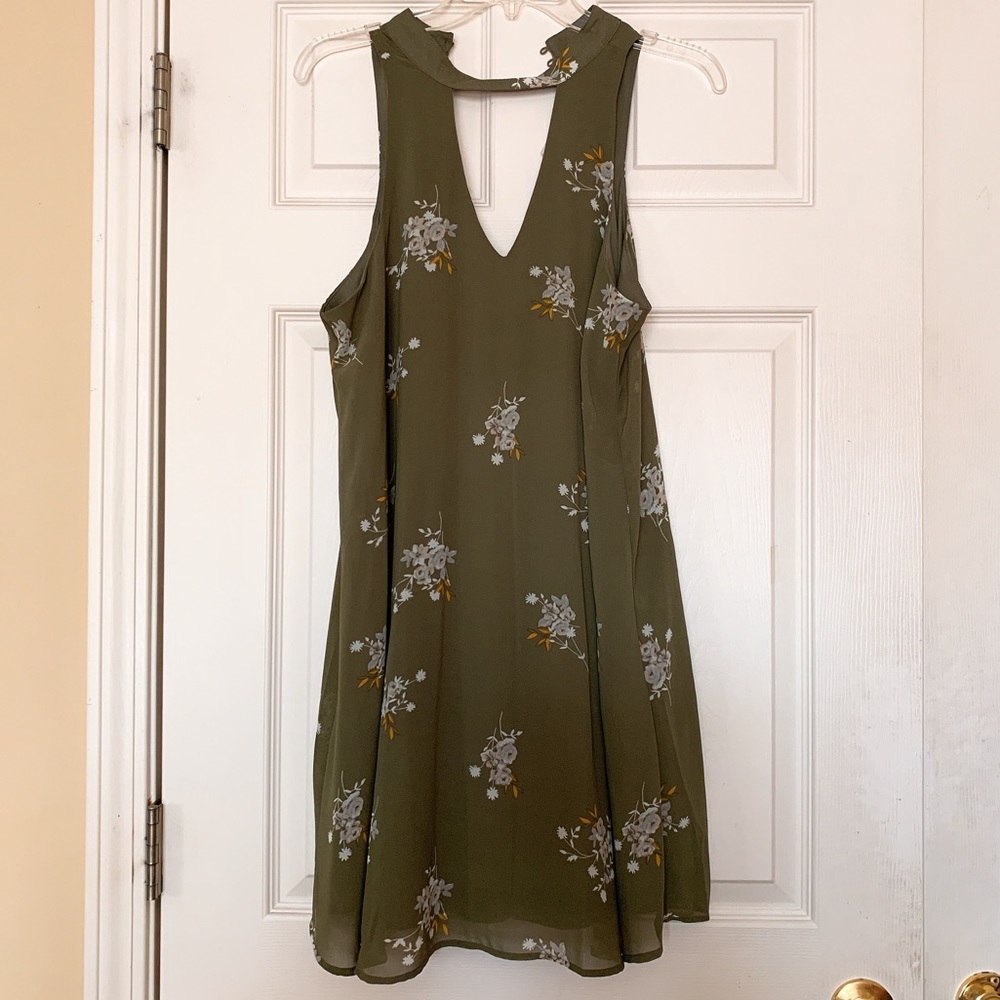 Forest Green Floral Shift Dress